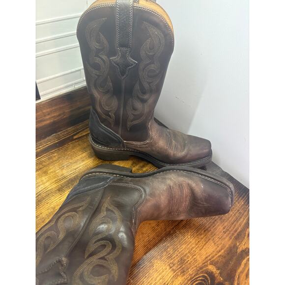 Luchesse Brown Waterproof Boots Men’s Size‎ 8 main image 11